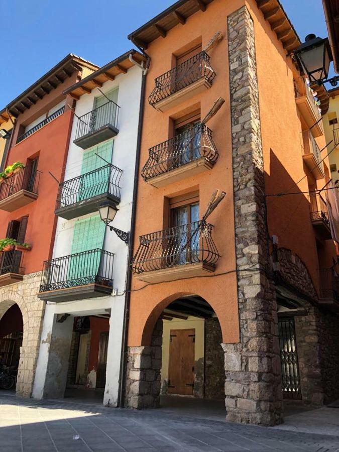 Apartamento Vacacional El Pont de Suert Exterior photo
